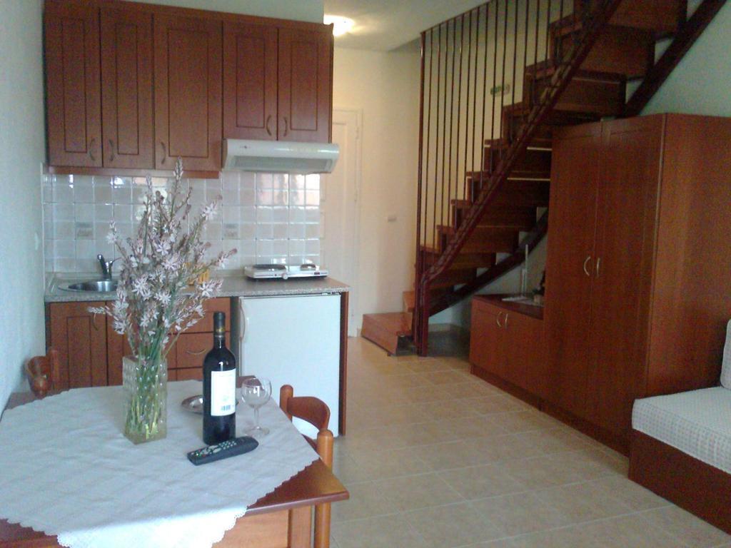 Phyllis Maisonettes Kallithea  Ngoại thất bức ảnh