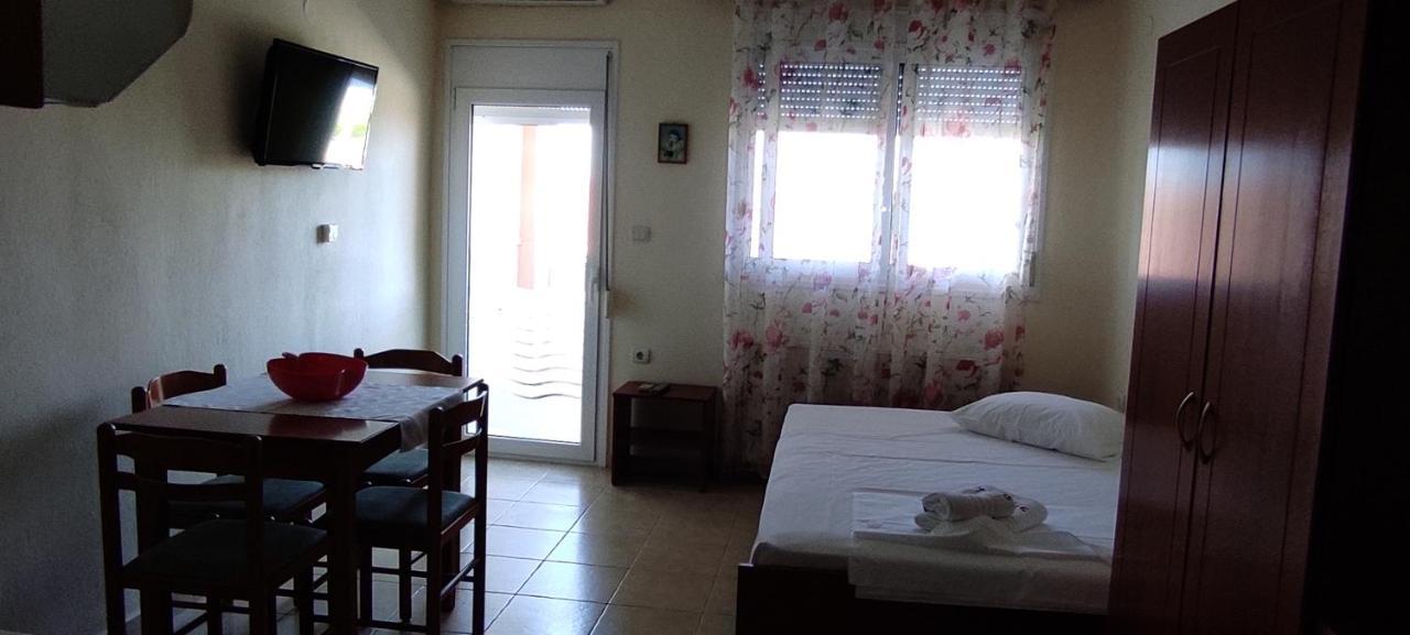 Phyllis Maisonettes Kallithea  Ngoại thất bức ảnh